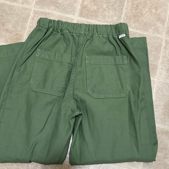 MOTHER Women's Green Ankle Pants - Picture 6 of 7